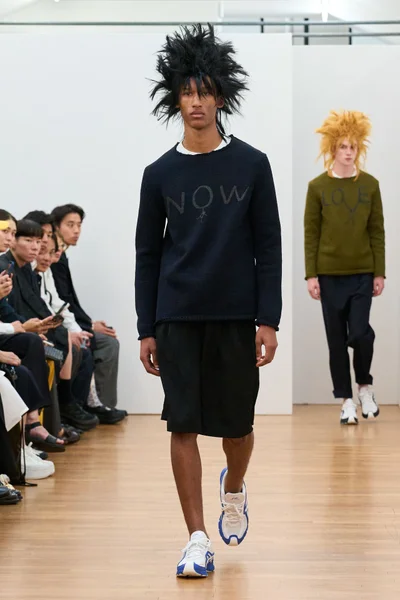 Look 5